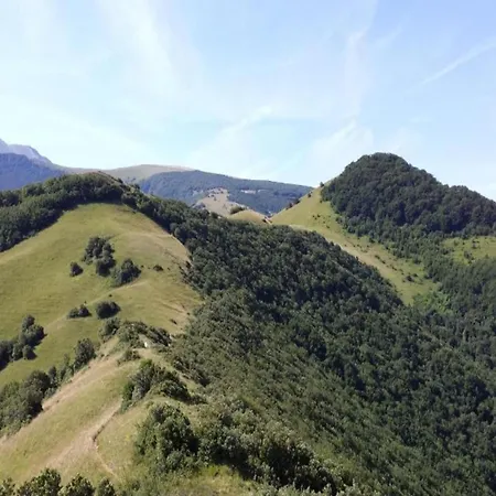 Belvilla By Oyo Lupo * Cagli