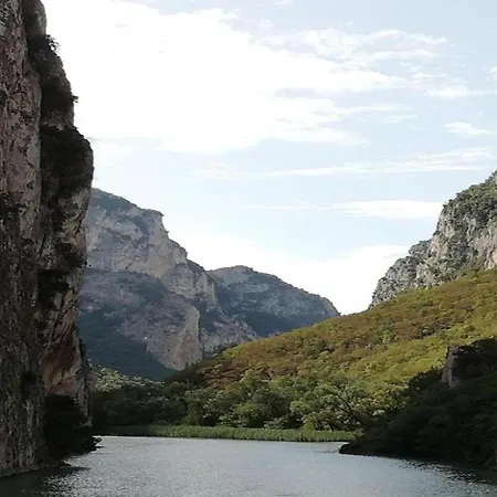 Belvilla By Oyo Lupo בית נופש