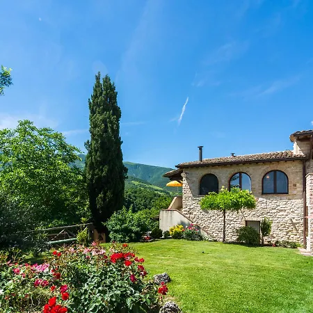 Belvilla By Oyo Lupo בית נופש